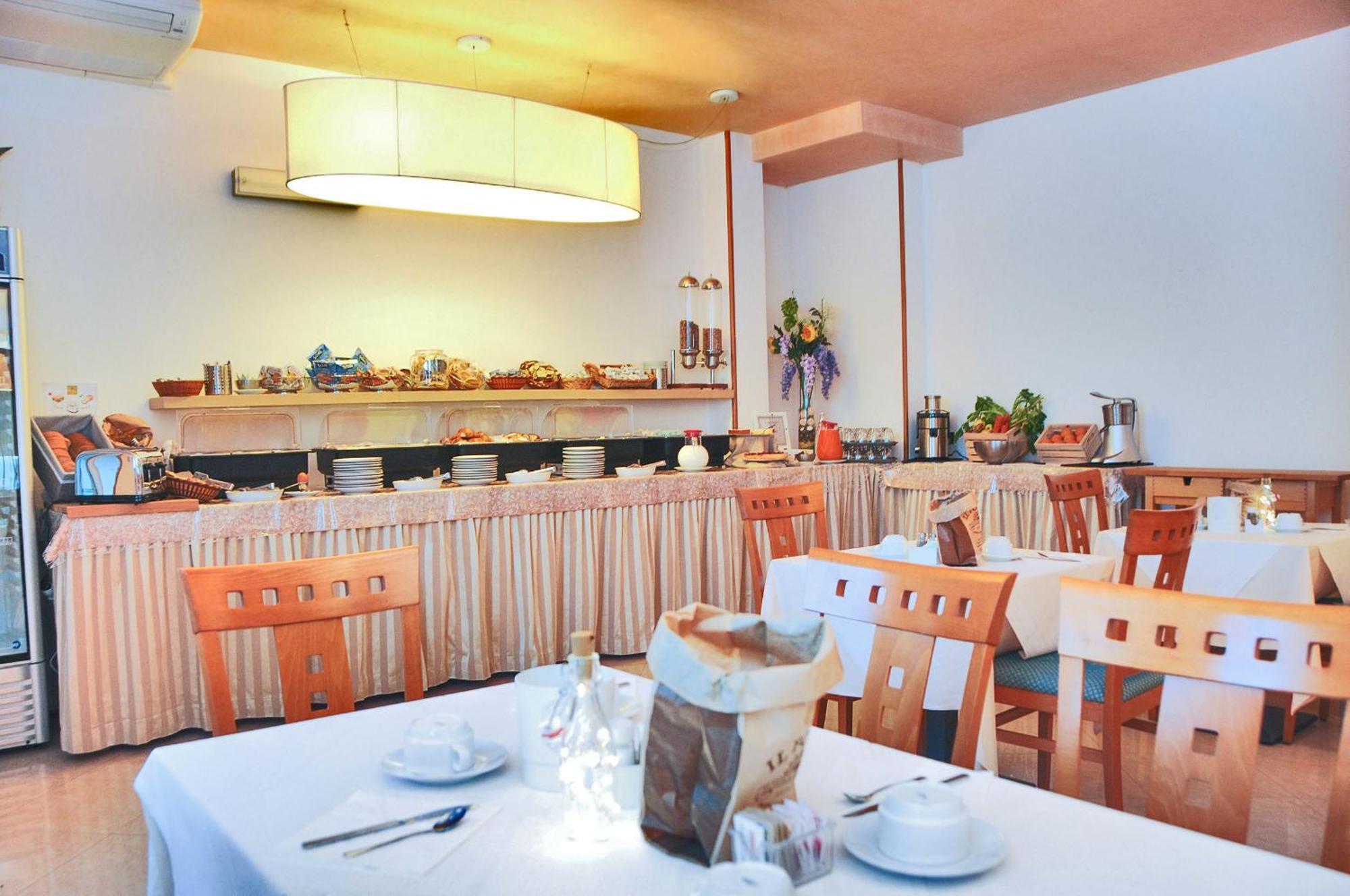 Hotel Itta 3*